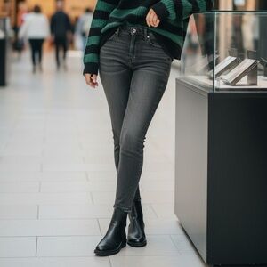 Lauren Ralph Lauren Women's High Rise Black Jeans